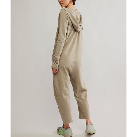 FP MOVEMENT Hot Shot Long-Sleeve Onesie / Sage Stone NWT MEDIUM - Picture 3 of 11